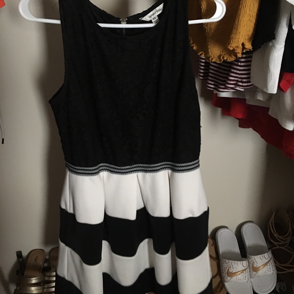 Black and white dress